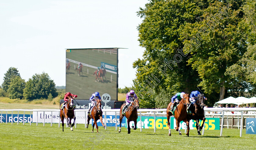 Isaac-Shelby-0003 
 ISAAC SHELBY (2nd right, Sean Levey) beats VICTORY DANCE (right) in The bet365 Superlative Stakes
Newmarket 9 Jul 2022 - Pic Steven Cargill / Racingfotos.com