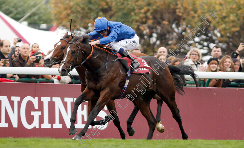 Royal-Marine-0001 
 ROYAL MARINE (Oisin Murphy) wins The Qatar Prix Jean Luc Lagadere
Longchamp 7 Oct 2018 - Pic Steven Cargill / Racingfotos.com