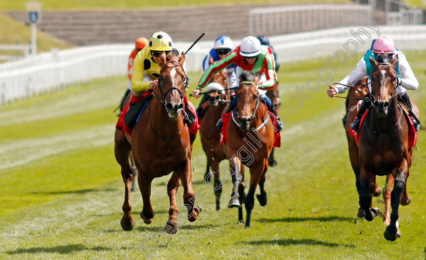 El-Drama-0006 
 EL DRAMA (left, Andrea Atzeni) beats MAXIMAL (right) in The tote+ Biggest Dividends At tote.co.uk Dee Stakes
Chester 6 May 2021 - Pic Steven Cargill / Racingfotos.com