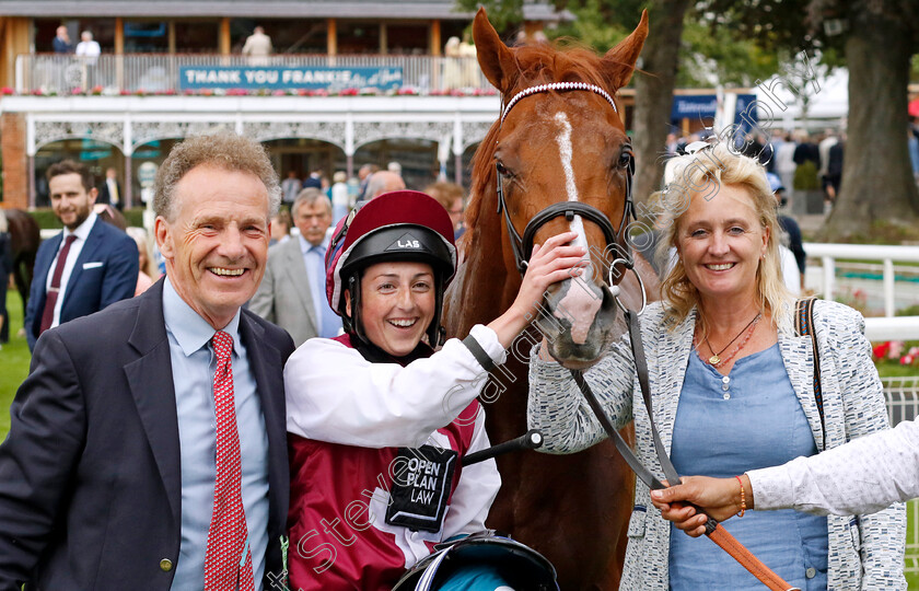 Zoulu-Chief-0006 
 ZOULU CHIEF (Gina Mangan) with Heather Main and James Main after The Sky Bet Nursery
York 23 Aug 2023 - Pic Steven Cargill / Racingfotos.com