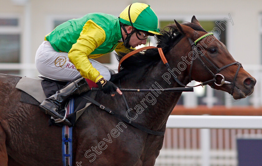 Eagles-Dare-0008 
 EAGLES DARE (Oisin Murphy) wins The tote Placepot Your First Bet Nursery
Chelmsford 15 Oct 2020 - Pic Steven Cargill / Racingfotos.com