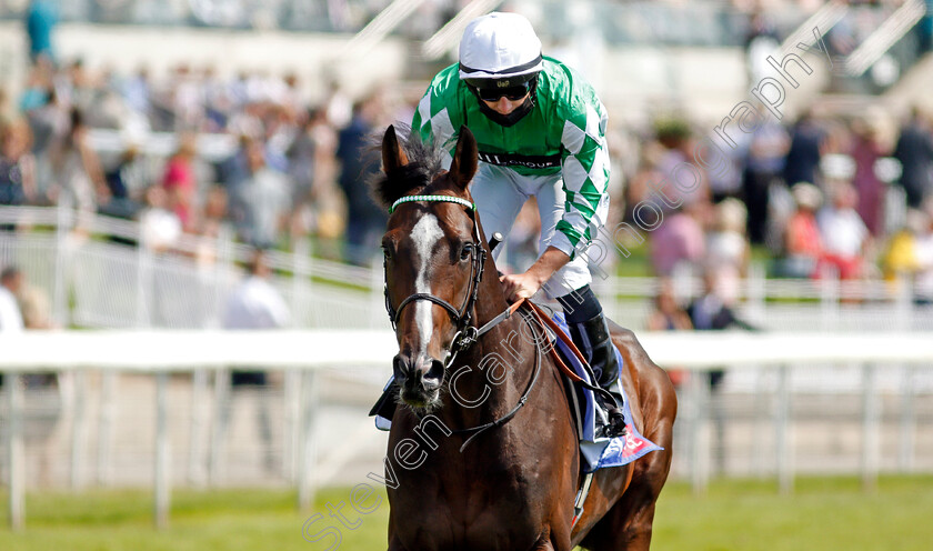 Roberto-Escobarr-0003 
 ROBERTO ESCOBARR (Tom Marquand) winner of The Sky Bet Race To The Ebor Grand Cup
York 12 Jun 2021 - Pic Steven Cargill / Racingfotos.com