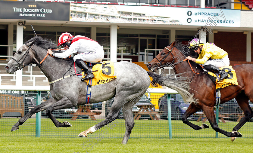 Top-Rank-0003 
 TOP RANK (P J McDonald) beats MY OBERON (right) in The Betfair Superior Mile Stakes
Haydock 5 Sep 2020 - Pic Steven Cargill / Racingfotos.com