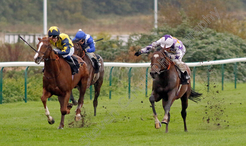 Going-The-Distance-0002 
 GOING THE DISTANCE (right, Rossa Ryan) beats SURREY FIRE (left) in The British EBF Future Stayers Oath Novice Stakes
Nottingham 11 Oct 2023 - Pic Steven Cargill / Racingfotos.com