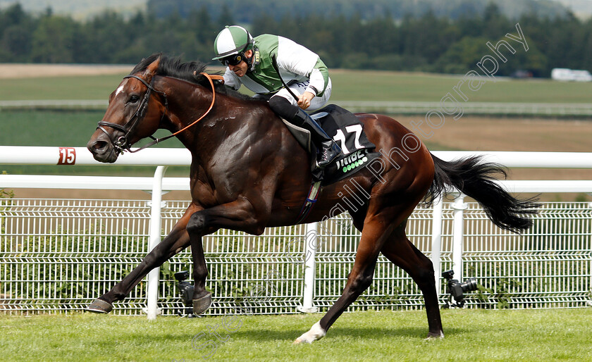 Beat-Le-Bon-0004 
 BEAT LE BON (Pat Dobbs) wins The Unibet Golden Mile Handicap
Goodwood 2 Aug 2019 - Pic Steven Cargill / Racingfotos.com