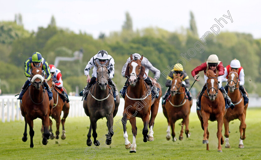 Last-Crusader-0004 
 LAST CRUSADER (centre, Daniel Tudhope) wins The British Stallion Studs EBF Westow Stakes
York 12 May 2022 - Pic Steven Cargill / Racingfotos.com