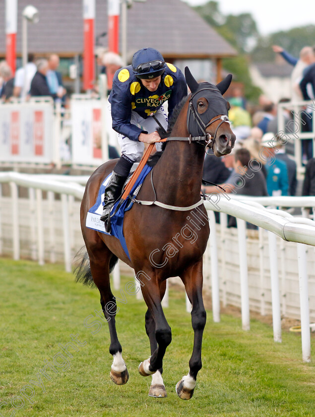 Harry-Three-0001 
 HARRY THREE (Ryan Moore) winner of The Pavers Foundation Catherine Memorial Sprint
York 11 Jun 2022 - Pic Steven Cargill / Racingfotos.com