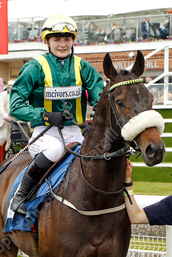 Shake-A-Leg-0007 
 SHAKE A LEG (Samantha Brown) after The Macmillan Ride Of Their Lives Charity Race
York 11 Jun 2022 - Pic Steven Cargill / Racingfotos.com