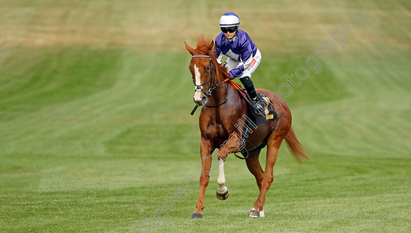 Hopeforthebest-0001 
 HOPEFORTHEBEST (Hollie Doyle)
Newmarket 22 Jul 2022 - Pic Steven Cargill / Racingfotos.com