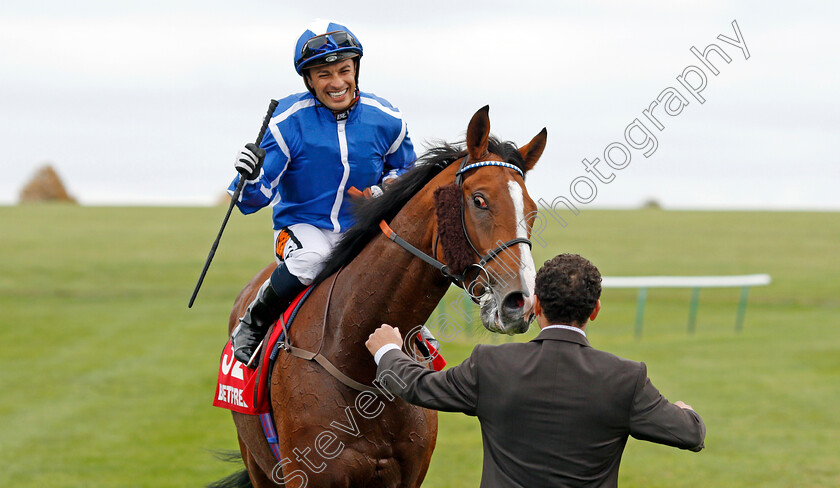 Withhold-0007 
 WITHHOLD (Silvestre De Sousa) after The Betfred Cesarewitch Handicap Newmarket 14 Oct 2017 - Pic Steven Cargill / Racingfotos.com