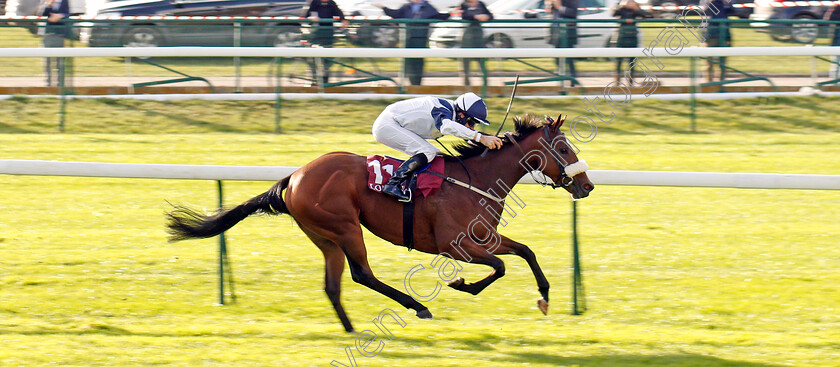 Glass-Slippers-0002 
 GLASS SLIPPERS (Tom Eaves) wins The Prix de l'Abbaye de Longchamp
Longchamp 6 Oct 2019 - Pic Steven Cargill / Racingfotos.com