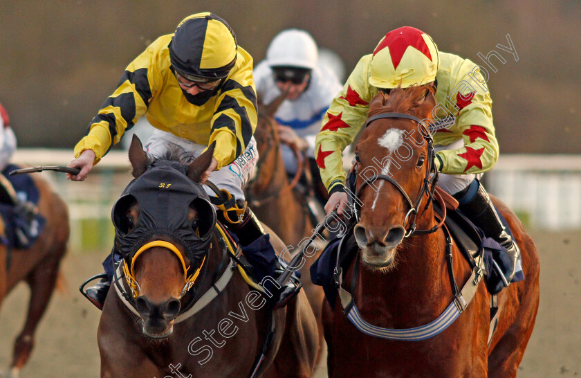 Double-Legend-0007 
 DOUBLE LEGEND (left, Rhiain Ingram) beats LIBBRETTA (right) in The Play 4 To Score At Betway Handicap
Lingfield 29 Jan 2021 - Pic Steven Cargill / Racingfotos.com