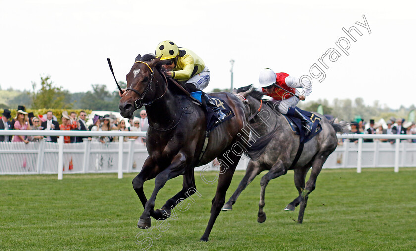 Inisherin-0004 
 INISHERIN (Tom Eaves) wins The Commonwealth Cup
Royal Ascot 21 Jun 2024 - Pic Steven Cargill / Racingfotos.com