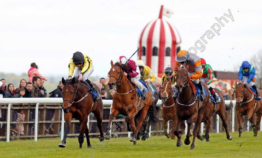 Cotubanama-0001 
 COTUBANAMA (left, Charles Bishop) beats HAATS OFF (right) in The Betfred Mobile Fillies Conditions Stakes Salisbury 29 Apr 2018 - Pic Steven Cargill / Racingfotos.com