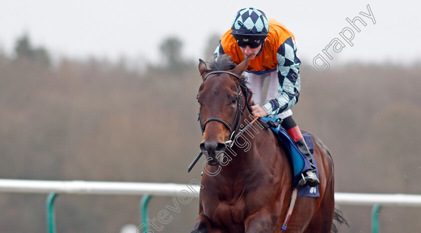 Colourful-Career-0005 
 COLOURFUL CAREER (Adam Kirby) wins The Betway Maiden Stakes Lingfield 30 Dec 2017 - Pic Steven Cargill / Racingfotos.com