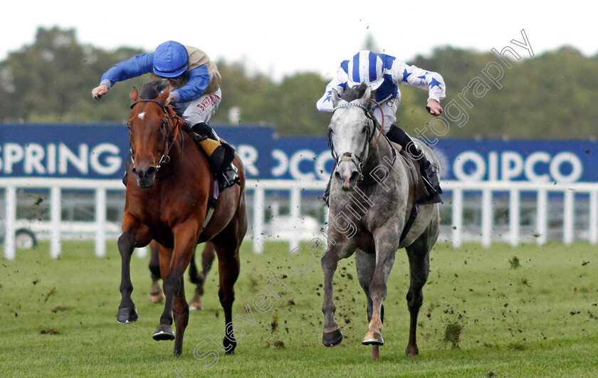 Dark-Shift-0001 
 DARK SHIFT (right, Daniel Tudhope) beats BONNEVAL (left) in The Racing To School Classified Stakes
Ascot 1 Oct 2021 - Pic Steven Cargill / Racingfotos.com