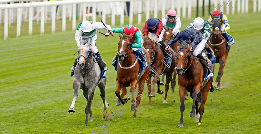 Alpinista-0004 
 ALPINISTA (Luke Morris) beats TUESDAY (right) in The Darley Yorkshire Oaks
York 18 Aug 2022 - Pic Steven Cargill / Racingfotos.com