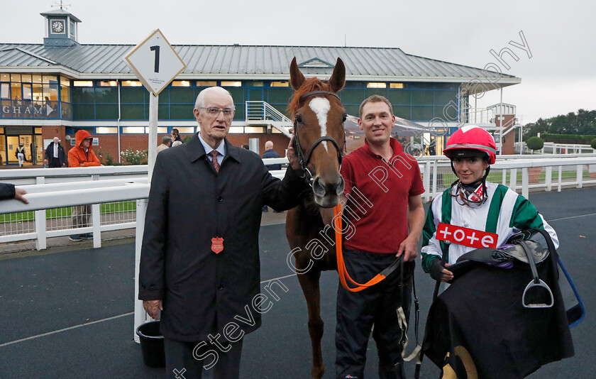 Foursome-0007 
 FOURSOME (Morgan Cole) winner of The Trustatrader You Can Trust Our Traders Apprentice Handicap
Nottingham 11 Oct 2023 - Pic Steven Cargill / Racingfotos.com