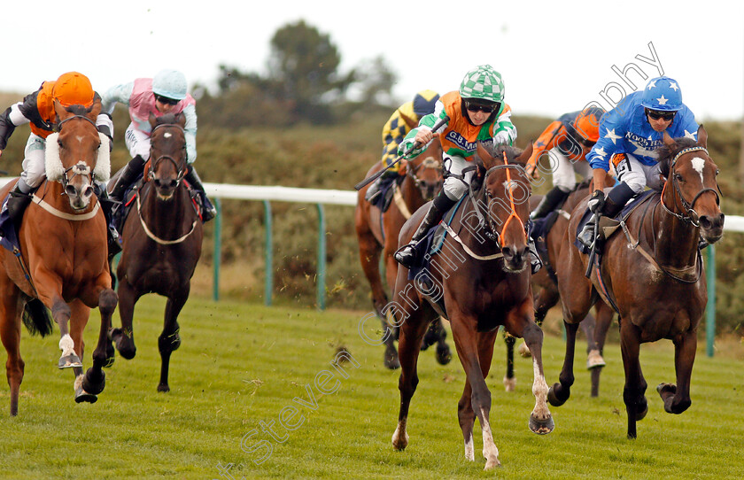 Seventii-0003 
 SEVENTII (centre, Darragh Keenan) beats FORTIA (right) in The La Continental Cafe Of Great Yarmouth Handicap Yarmouth 19 Sep 2017 - Pic Steven Cargill / Racingfotos.com