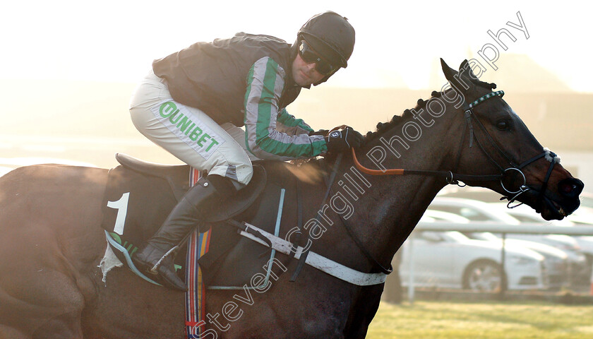 Altior-0005 
 ALTIOR (Nico De Boinville) wins The Unibet Desert Orchid Chase
Kempton 27 Dec 2018 - Pic Steven Cargill / Racingfotos.com