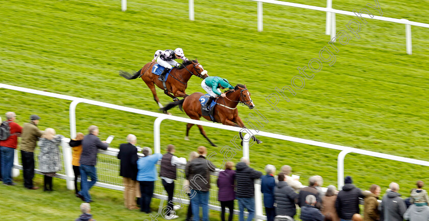 Expressionless-0004 
 EXPRESSIONLESS (farside, Kyle Strydom) beats ALPHA CRUCIS (nearside) in The Warren Handicap
Epsom 25 Apr 2023 - Pic Steven Cargill / Racingfotos.com