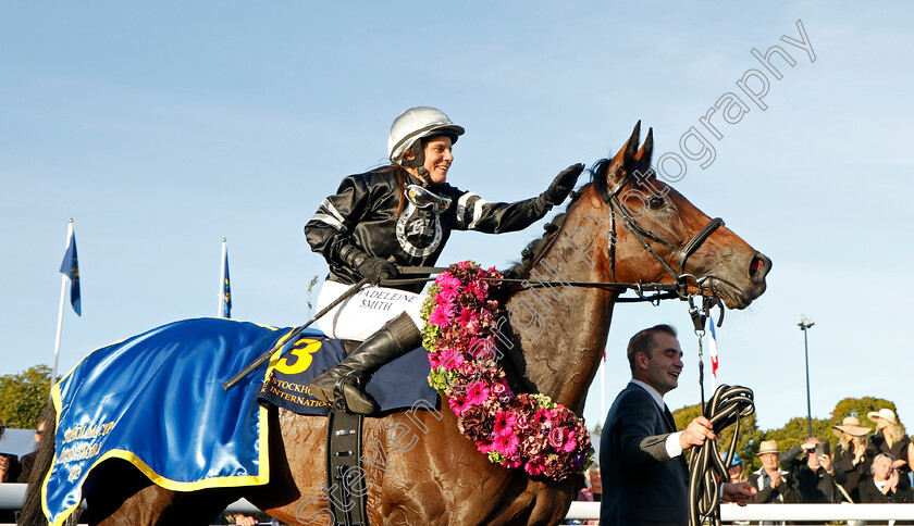 Espen-Hill-0011 
 ESPEN HILL (Madeleine Smith) winner of The Stockholm Cup International
Bro Park, Sweden 17 Sep 2023 - Pic Steven Cargill / Racingfotos.com