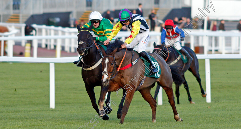 Lively-Citizen-0007 
 LIVELY CITIZEN (Archie Bellamy) wins The Catesby Handicap Hurdle
Cheltenham 10 Dec 2021 - Pic Steven Cargill / Racingfotos.com