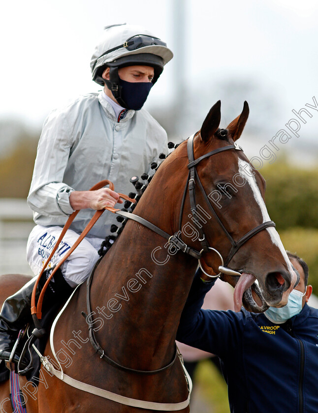 Golden-Flame-0001 
 GOLDEN FLAME (Ryan Moore) winner of The Example At Chelmsford City 14th August Handicap
Chelmsford 29 Apr 2021 - Pic Steven Cargill / Racingfotos.com