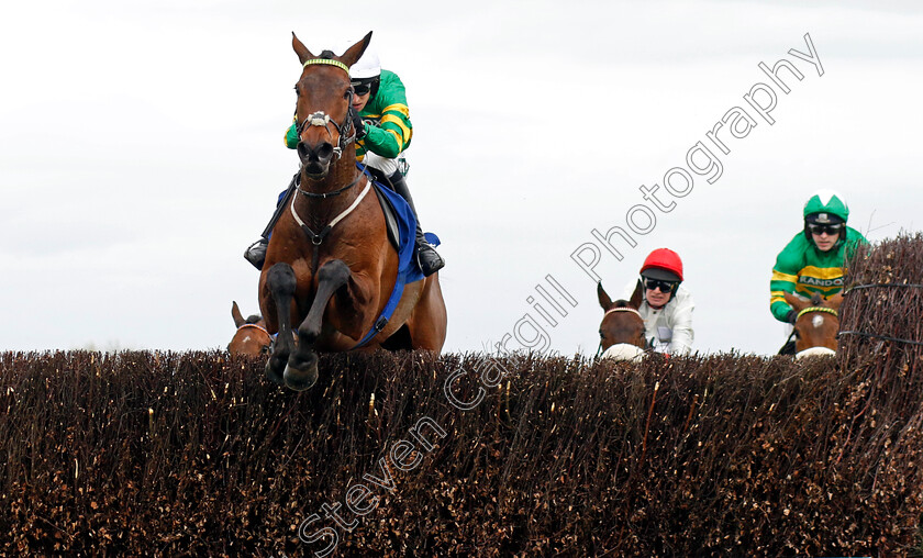 Inothewayurthinkin-0001 
 INOTHEWAYURTHINKIN (Mark Walsh) wins The Huyton Asphalt Franny Blennerhassett Memorial Mildmay Novices Chase
Aintree 12 Apr 2024 - Pic Steven Cargill / Racingfotos.com