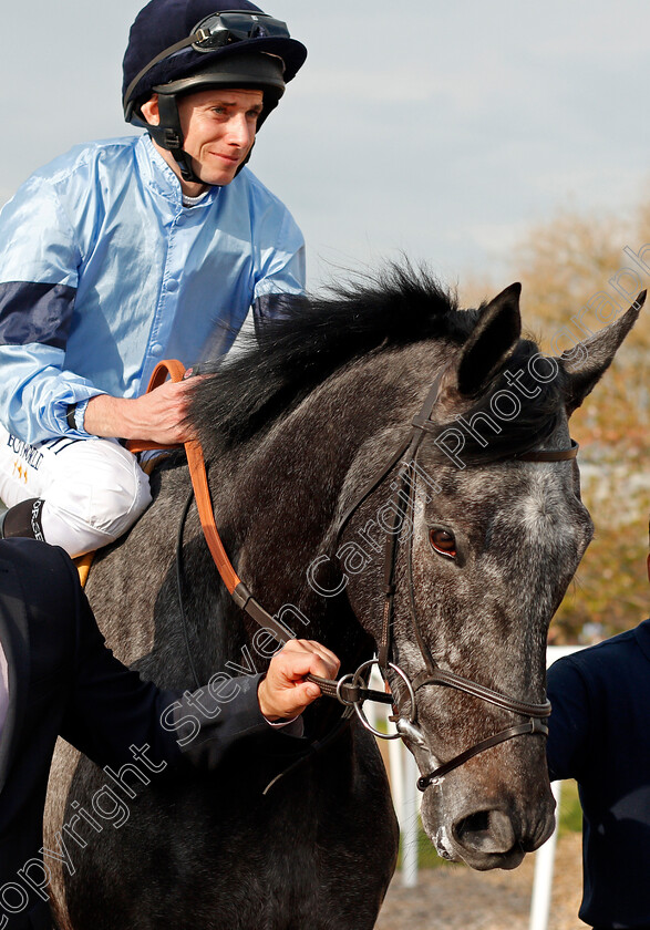 Adamant-0001 
 ADAMANT (Ryan Moore) Newbury 21 Apr 2018 - Pic Steven Cargill / Racingfotos.com