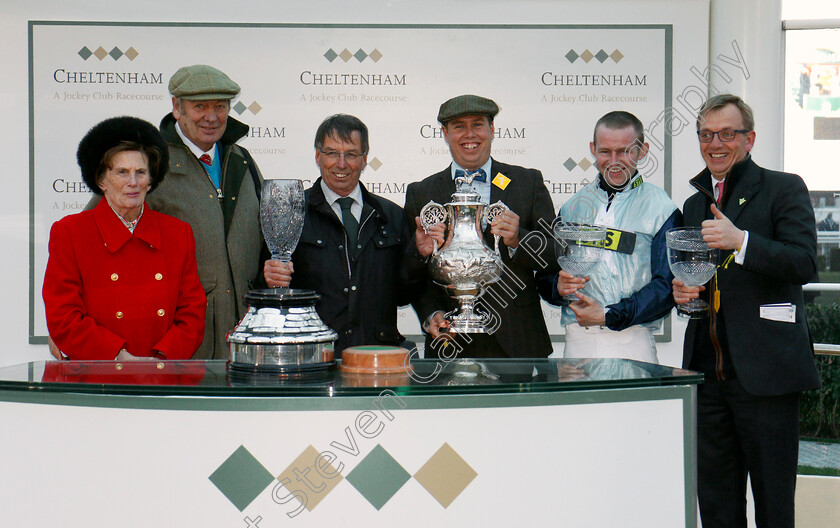 Missed-Approach-0008 
 Presentation by Kath Walwyn to Alan and Andrew Turner, Warren Greatrex and Noel McParlan for The Fulke Walwyn Kim Muir Challenge Cup won by MISSED APPROACH Cheltenham 15 Mar 2018 - Pic Steven Cargill / Racingfotos.com