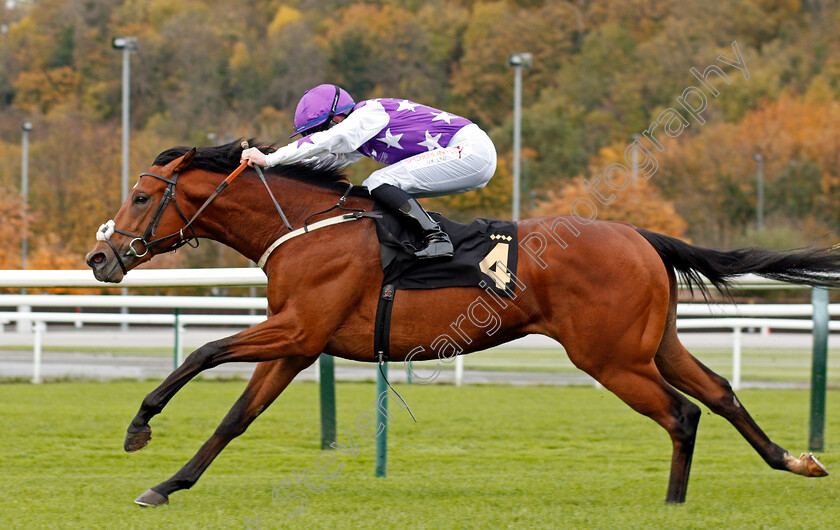 Hey-Mr-0006 
 HEY MR (Rossa Ryan) wins The Like Mansionbet On Facebook Nursery 
Nottingham 28 Oct 2020 - Pic Steven Cargill / Racingfotos.com