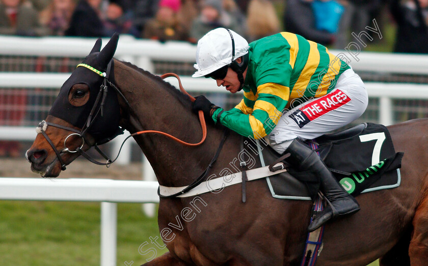 My-Tent-Or-Yours-0008 
 MY TENT OR YOURS (Barry Geraghty) wins The Unibet International Hurdle Cheltenham 16 Dec 2017 - Pic Steven Cargill / Racingfotos.com