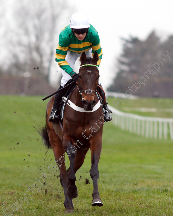 Rathhill-0002 
 RATHHILL (Barry Geraghty)
Sandown 5 Jan 2019 - Pic Steven Cargill / Racingfotos.com