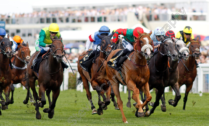 Northern-Express-0002 
 NORTHERN EXPRESS (Paul Mulrennan) wins The Moet & Chandon International Handicap
Ascot 27 Jul 2024 - Pic Steven Cargill / Racingfotos.com