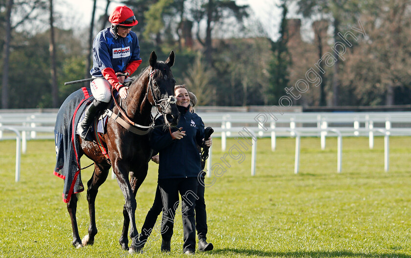 Black-Corton-0012 
 BLACK CORTON (Bryony Frost) after The Sodexo Reynoldstown Novices Chase Ascot 17 Feb 2018 - Pic Steven Cargill / Racingfotos.com