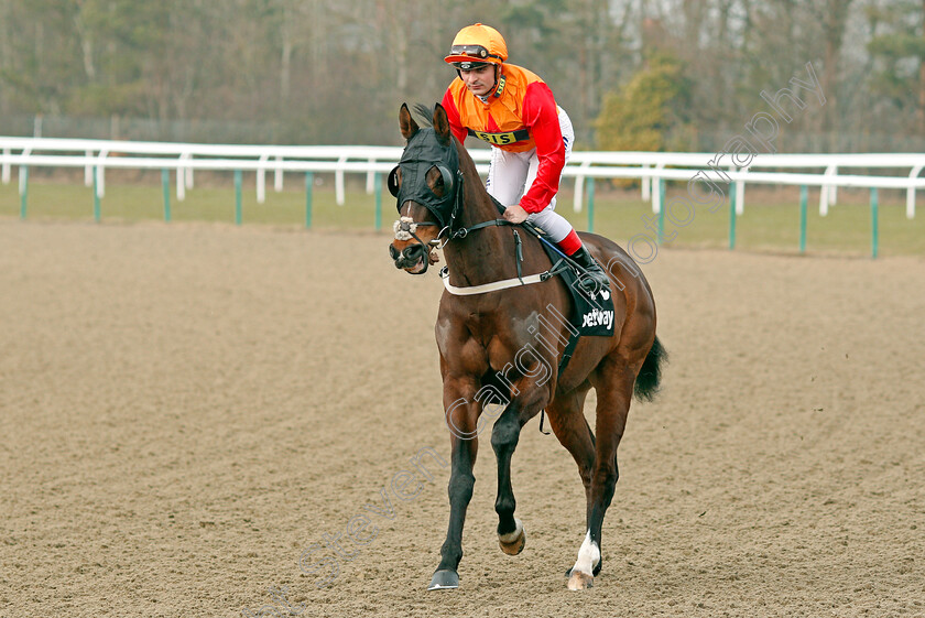 Widnes-0001 
 WIDNES (Andrea Atzeni) Lingfield 3 Mar 2018 - Pic Steven Cargill / Racingfotos.com