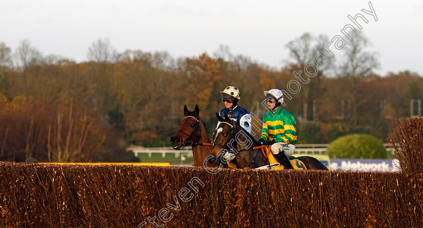 Jonbon-0010 
 JONBON (right, Nico de Boinville) with EDWARDSTONE (left, Tom Cannon) before winning The Betfair Tingle Creek Chase
Sandown 9 Dec 2023 - Pic Steven Cargill / Racingfotos.com