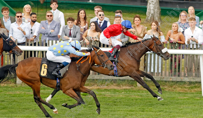 Therapist-0001 
 THERAPIST (farside, Rob Hornby) beats ZARA'S RETURN (nearside) in The Discover Newmarket Handicap
Newmarket 1 Jul 2023 - Pic Steven Cargill / Racingfotos.com