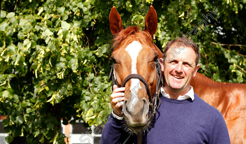 Masar-0005 
 MASAR and Charlie Appleby
Moulton Paddocks, Newmarket 28 Jun 2019 - Pic Steven Cargill / Racingfotos.com