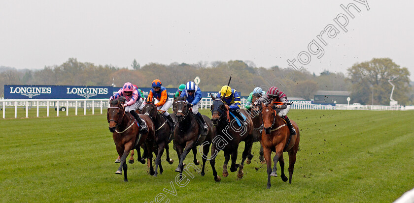 Pettochside-0001 
 PETTOCHSIDE (right, Saffie Osborne) beats HAN SOLO BERGER (left) in The Great Racing Welfare Cycle Handicap
Ascot 28 Apr 2021 - Pic Steven Cargill / Racingfotos.com