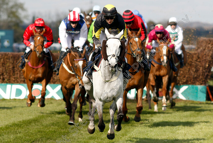 Eldorado-Allen-0002 
 ELDORADO ALLEN (Brendan Powell) 
Aintree 15 Apr 2023 - Pic Steven Cargill / Racingfotos.com