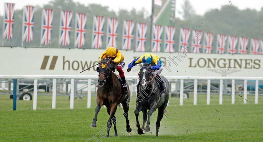 Campanelle-0003 
 CAMPANELLE (left, Frankie Dettori) beats DRAGON SYMBOL (right) in The Commonwealth Cup
Royal Ascot 18 Jun 2021 - Pic Steven Cargill / Racingfotos.com