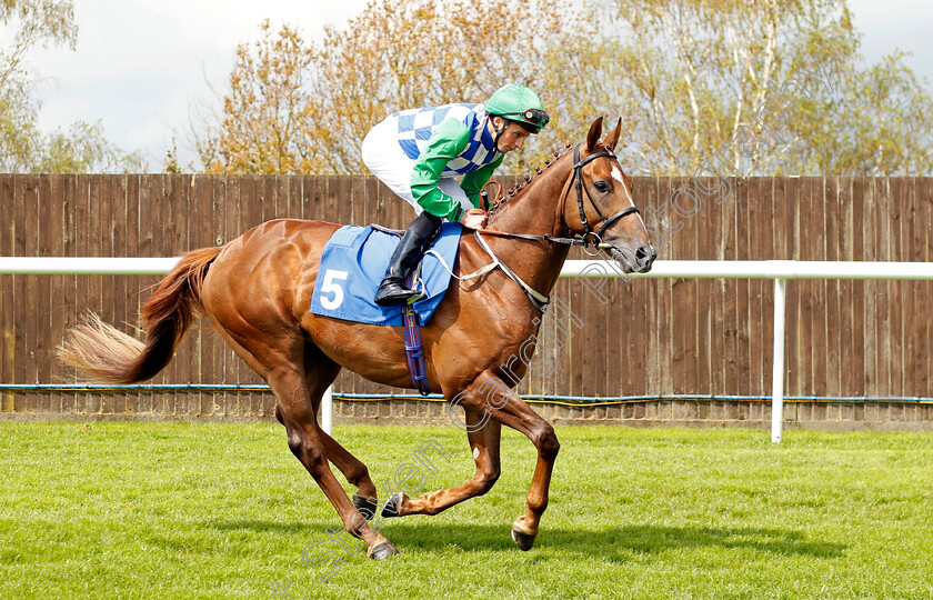 Limerick-Bound-0001 
 LIMERICK BOUND (William Buick)
Leicester 29 Apr 2023 - Pic Steven Cargill / Racingfotos.com