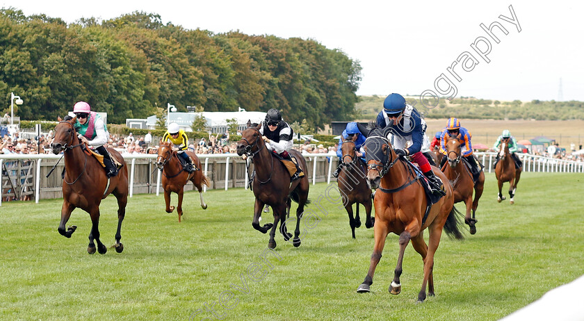 Commissioning-0003 
 COMMISSIONING (Frankie Dettori) wins The Turners British EBF Fillies Novice Stakes
Newmarket 30 Jul 2022 - Pic Steven Cargill / Racingfotos.com