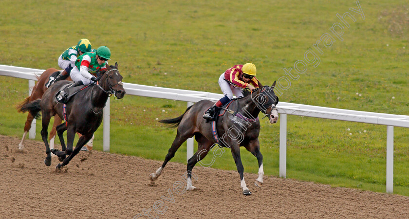 Jack-Nevison-0005 
 JACK NEVISON (right, Gabriele Malune) beats TOUCH THE CLOUDS (green cap) in The Bet toteplacepot At betfred.com Apprentice Handicap Div1 Chelmsford 26 Sep 2017 - Pic Steven Cargill / Racingfotos.com