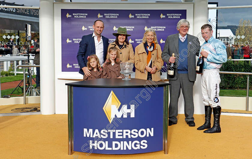 Twobeelucky-0011 
 Presentation for The Masterson Holdings Hurdle won by TWOBEELUCKY Cheltenham 28 Oct 2017 - Pic Steven Cargill / Racingfotos.com