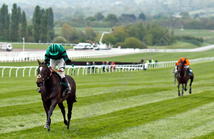 Kalabaloo-0004 
 KALABALOO (Gina Andrews) wins The GX Landrovers Mares Open Hunters Chase
Cheltenham 3 May 2019 - Pic Steven Cargill / Racingfotos.com