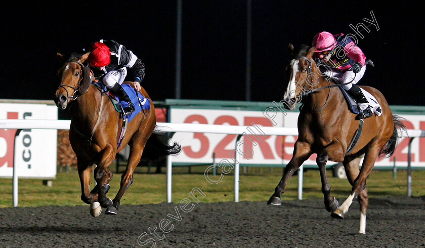 Herecomesthesun-0001 
 HERECOMESTHESUN (left, Edward Greatrex) beats LAWN RANGER (right) in The 100% Profit Boost At 32Redsport.com Novice Stakes Kempton 7 Mar 2018 - Pic Steven Cargill / Racingfotos.com