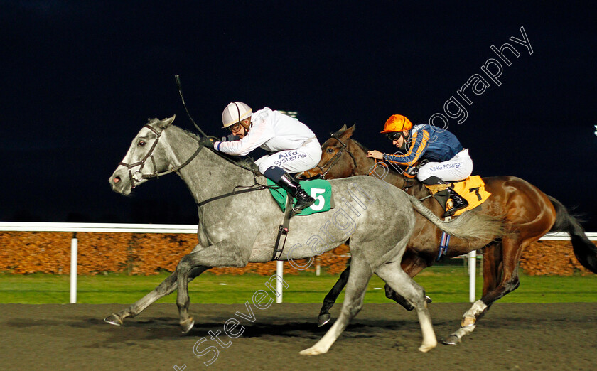 Fauvette-0005 
 FAUVETTE (Jim Crowley) wins The Unibet Extra Place Offers Every Day Novice Stakes
Kempton 25 Nov 2020 - Pic Steven Cargill / Racingfotos.com